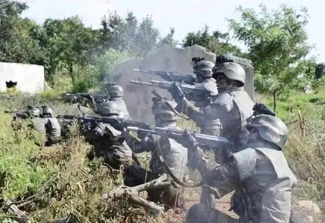 一夜变天!朝鲜特种部队大举入俄,普京想要的,中国终于给了?