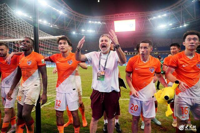 中超争冠保级最后一轮分结果!青岛西海岸已提前保级成功 海牛需全取三分掌握主动权