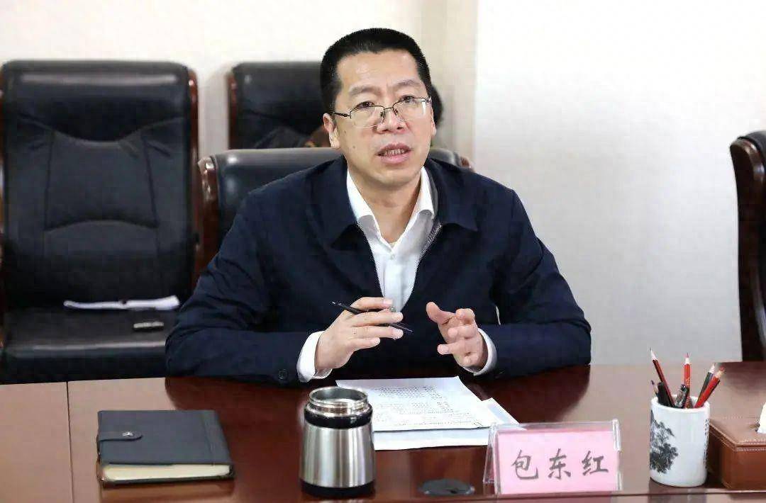 女副省长落马后,丈夫简历被官网撤下