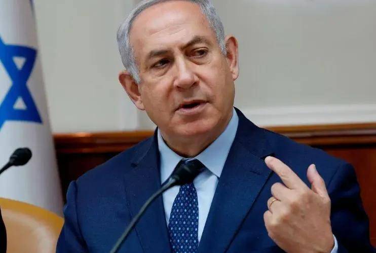 黎巴嫩军队调转枪口?3000名士兵被打死,超100枚火箭弹狂轰滥炸!