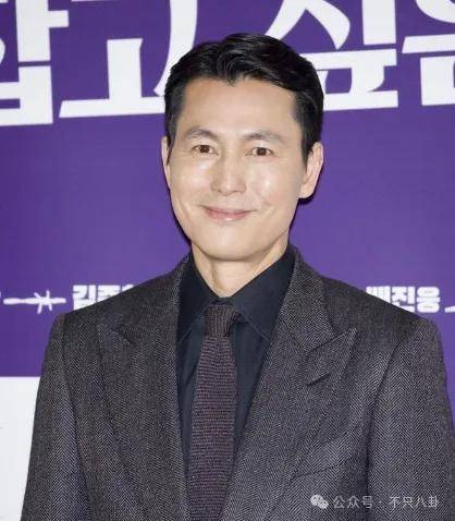 又发现新孩子了!这位50多岁大叔私生活这么混乱吗?