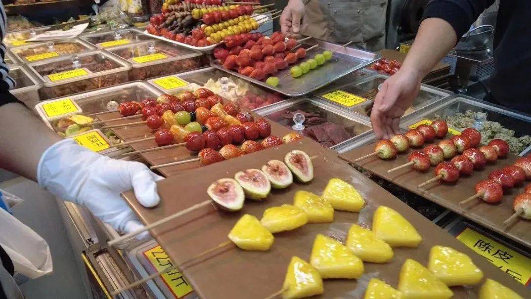 开了15年突然火了!有人排队4小时!“泼天的富贵”让老板也有点“懵”...