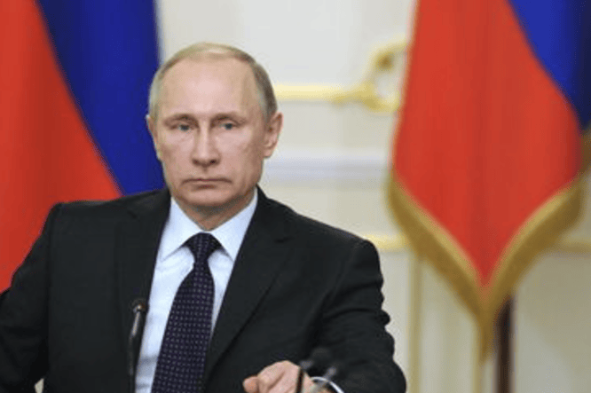 扛不住了？俄军官宣重大战果，乌军精锐受到重创，普京透露重磅武器