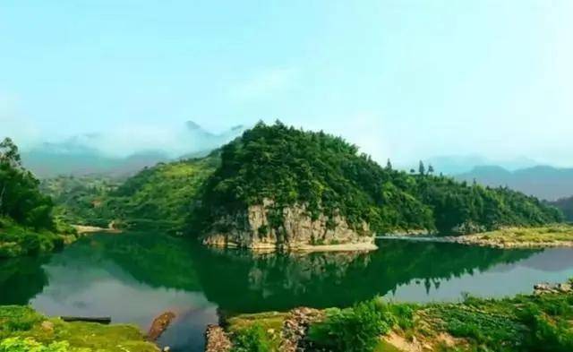 贵州从江翻船事故乘客家属:嫂子的父母遇难,暂不知事故原因