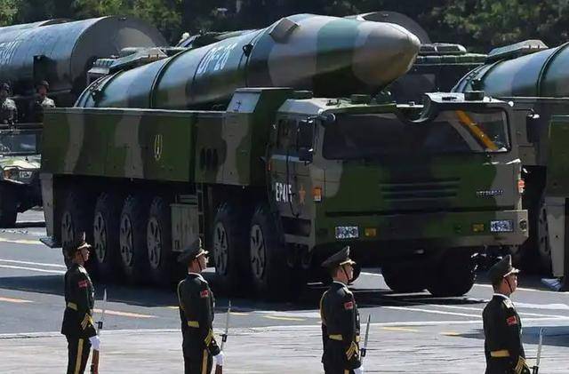 与解放军“单挑”,英军挺不过6个月?别上当,英国又在耍花招