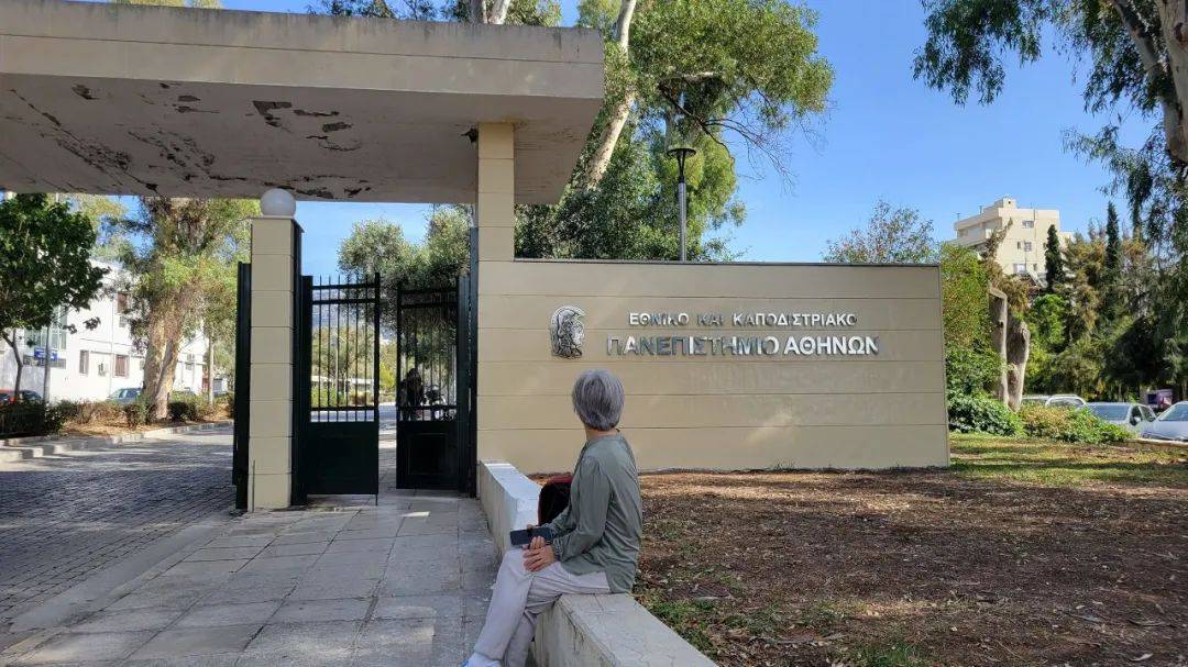 新女性退休样本：56岁出国留学