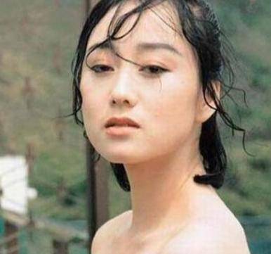 利智:嫁给李连杰才是心碎的开始,婆婆张凤兰至死都没有原谅她