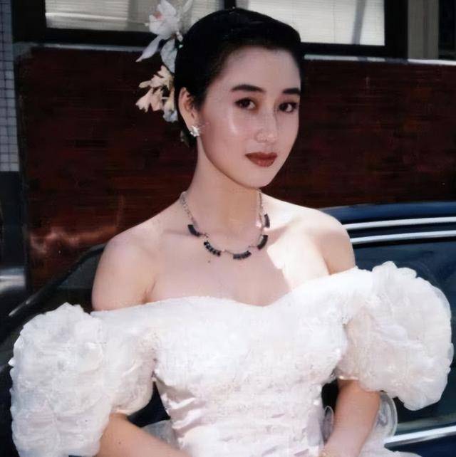 利智:嫁给李连杰才是心碎的开始,婆婆张凤兰至死都没有原谅她