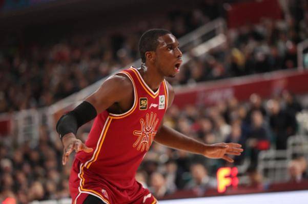 山西男篮力克“领头羊”！最近10轮，9胜1负