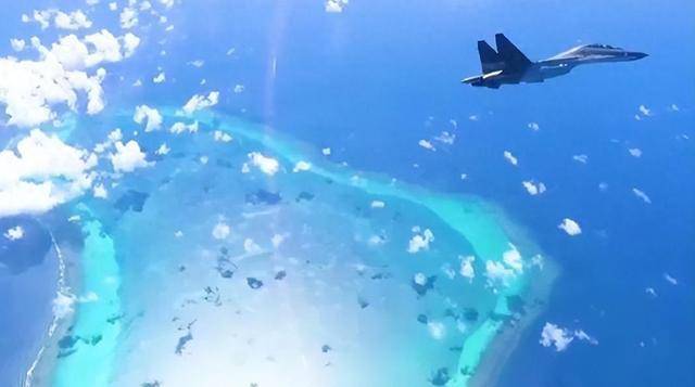 黄岩岛惊险开局,轰6挂弹低飞“死亡凝视”,美菲双簧唱不成了