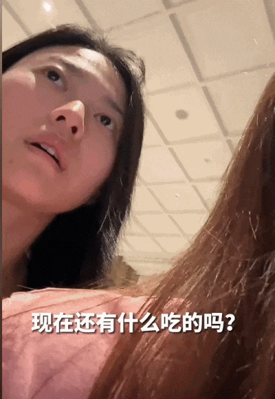 排队搓澡，网红洗浴中心爆满