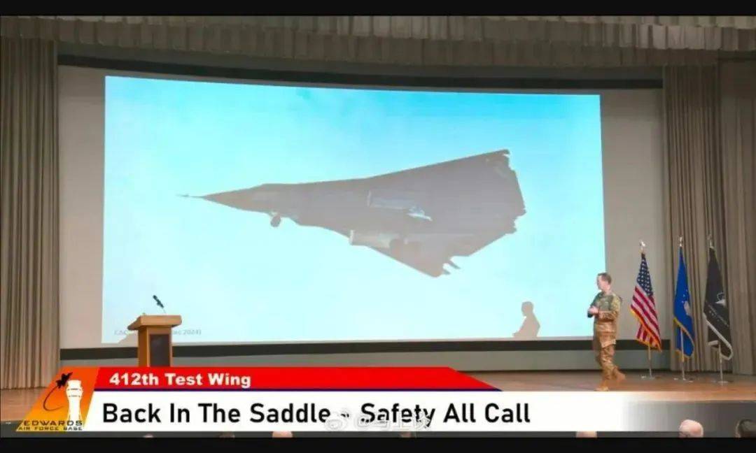 美空军准将承认:解放军是有史以来规模最大、最现代化的军队,六代机领先西方