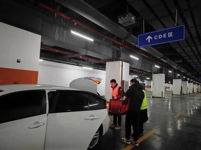 打车少走300米!抵达北京清河站后乘网约车这样走——