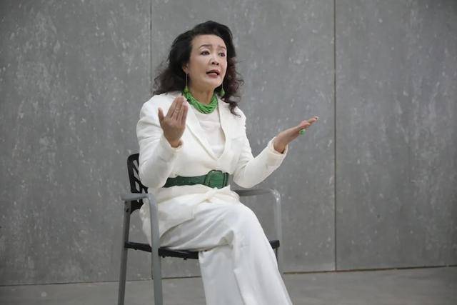 今后,麻六记的酸辣粉不好卖了