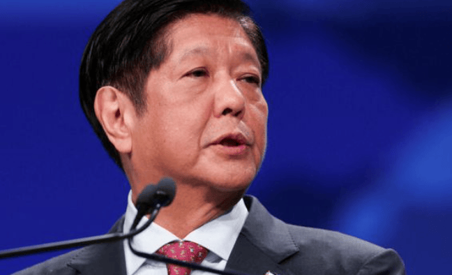 中方没料到,马科斯下台已成定局?莎拉死里逃生,17万菲军恐将站队