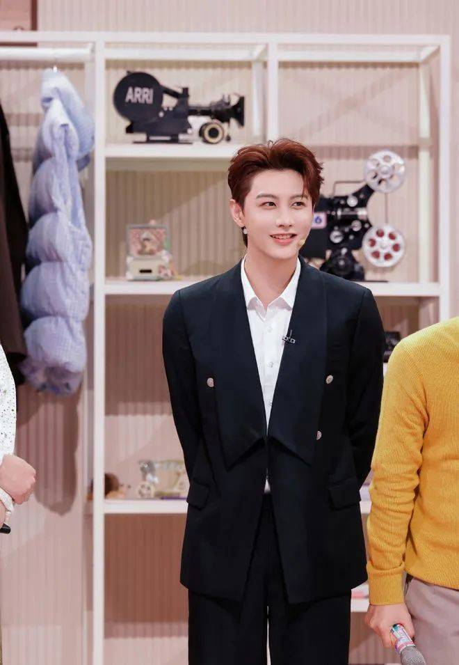 “顶流”演员被曝出轨塌房！于正紧急换角！