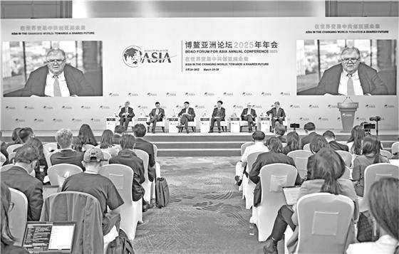 货币政策有足够空间 将择机降准降息