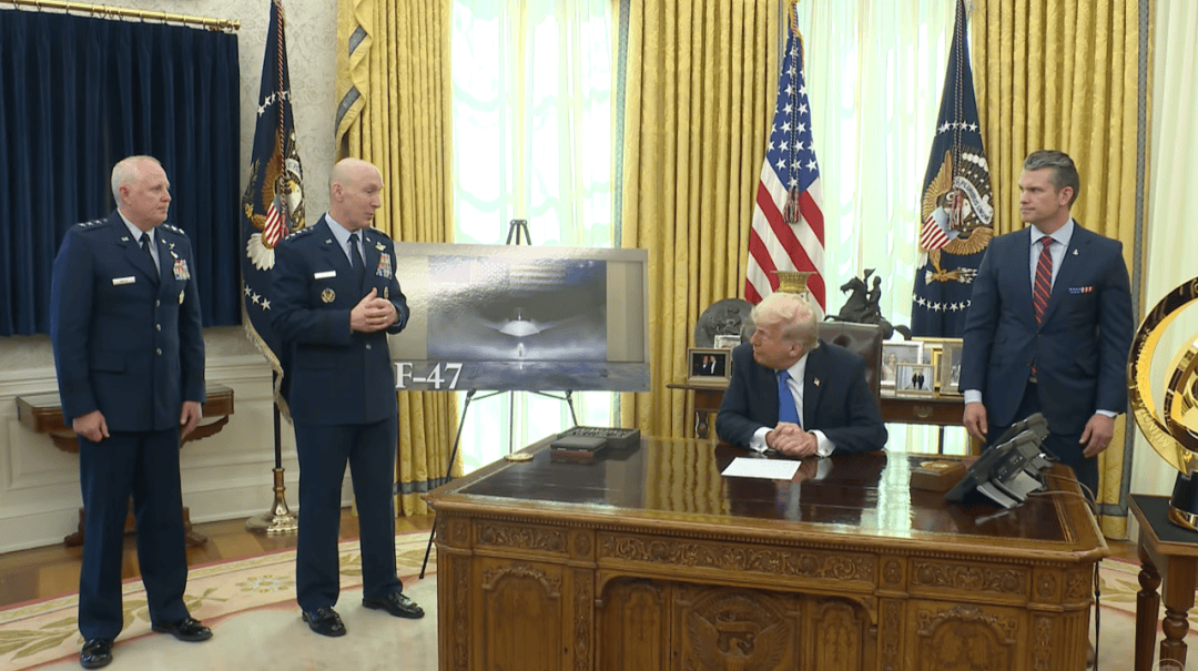 波音第六代战斗机F-47首度亮相,研发能力引发质疑