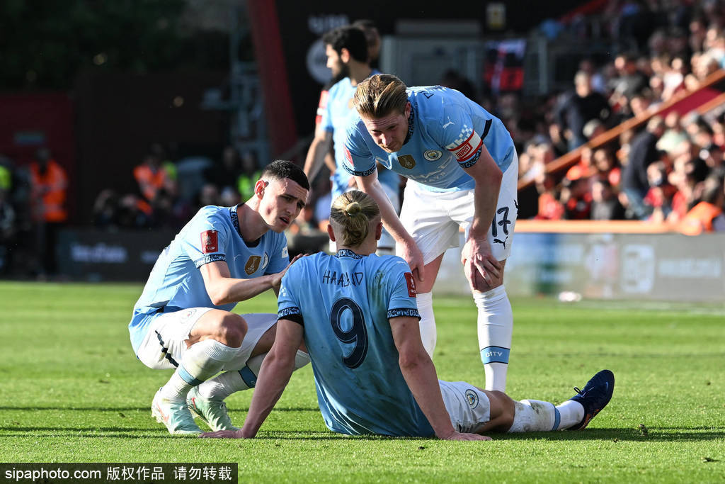 足总杯-哈兰德破门+失点+伤退 曼城2-1伯恩茅斯晋级4强