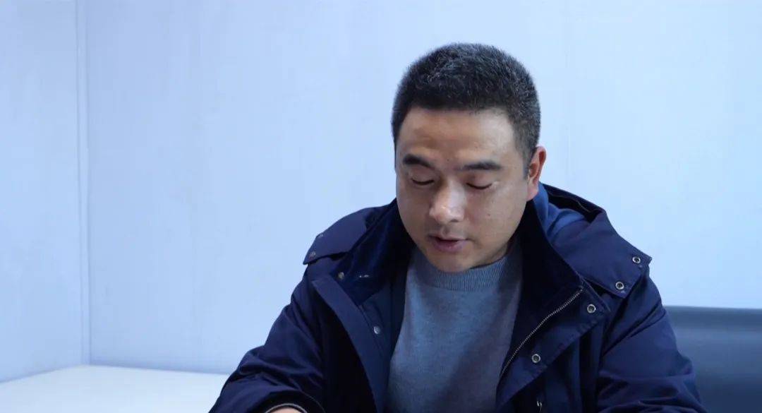 大山惊现6条裂缝,附近100多户居民害怕垮塌晚上不敢睡觉!和煤矿开采有关!当地回应……