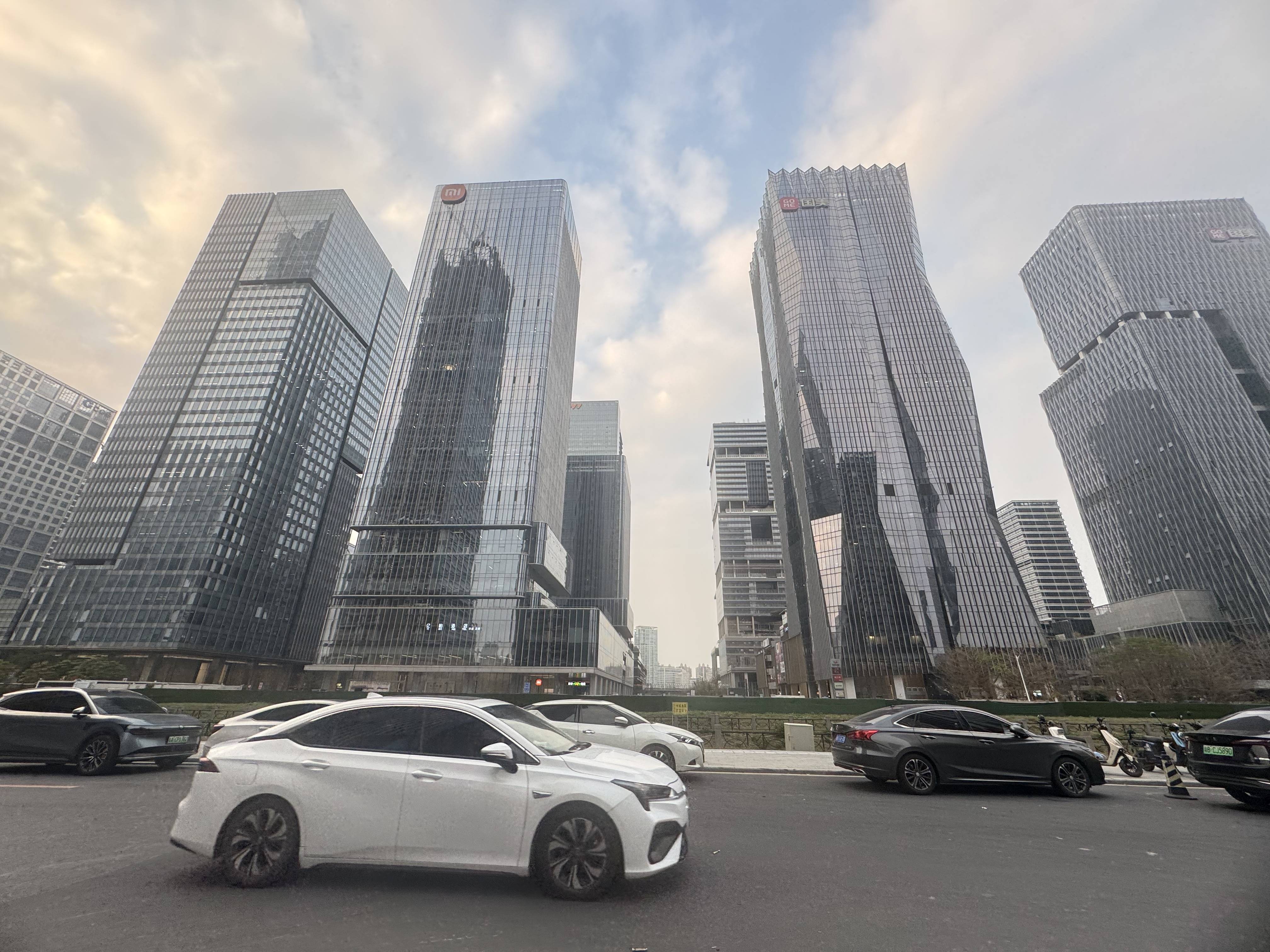 抖音12亿拿下广州琶洲商地,华南总部来了