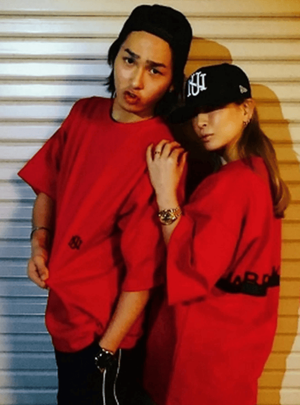 考古|46岁滨崎步凭借小蛮腰再次惊艳众人，不愧是亚洲天后依旧美得如此震撼