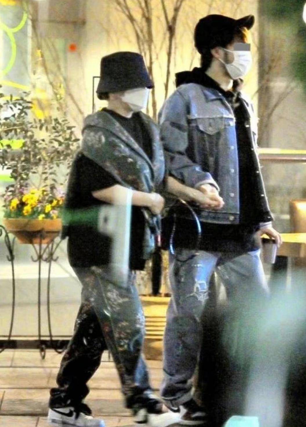 考古|46岁滨崎步凭借小蛮腰再次惊艳众人，不愧是亚洲天后依旧美得如此震撼