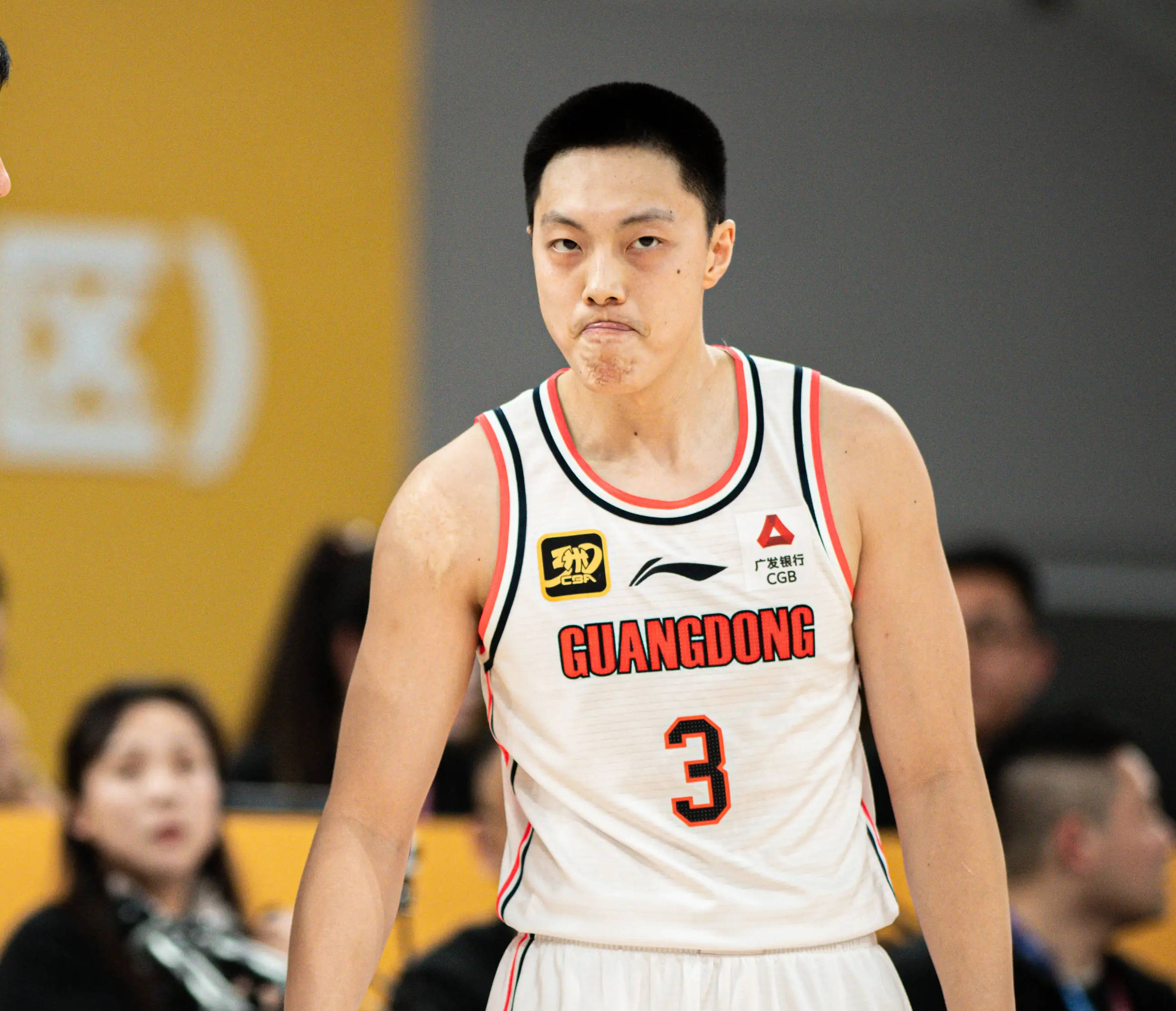 胡明轩被驱逐原帅29分 广东不敌山西总分0-2落后