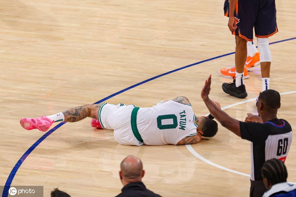 塔图姆确诊右脚跟腱断裂 已接受手术暂无复出时间表