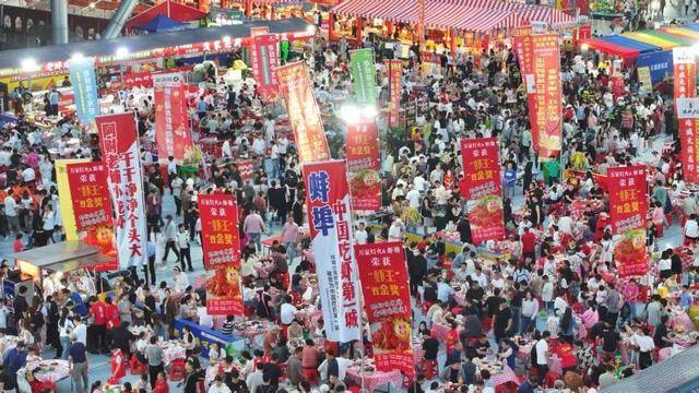 蚌埠龙虾节被曝有“点歌刺客”,当地多部门介入调查