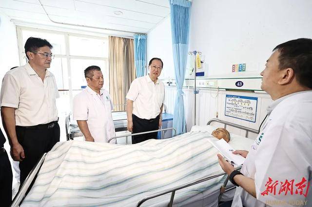 湖南省省长毛伟明赴临澧事故现场指挥:彻查事故原因、严肃追责问责