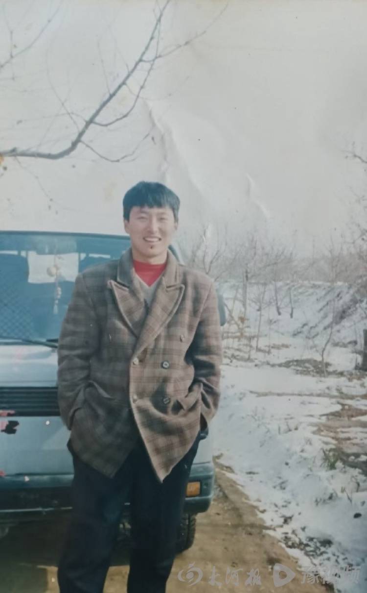 从蒙冤死囚到千万富翁：男子悬赏50万追查真凶