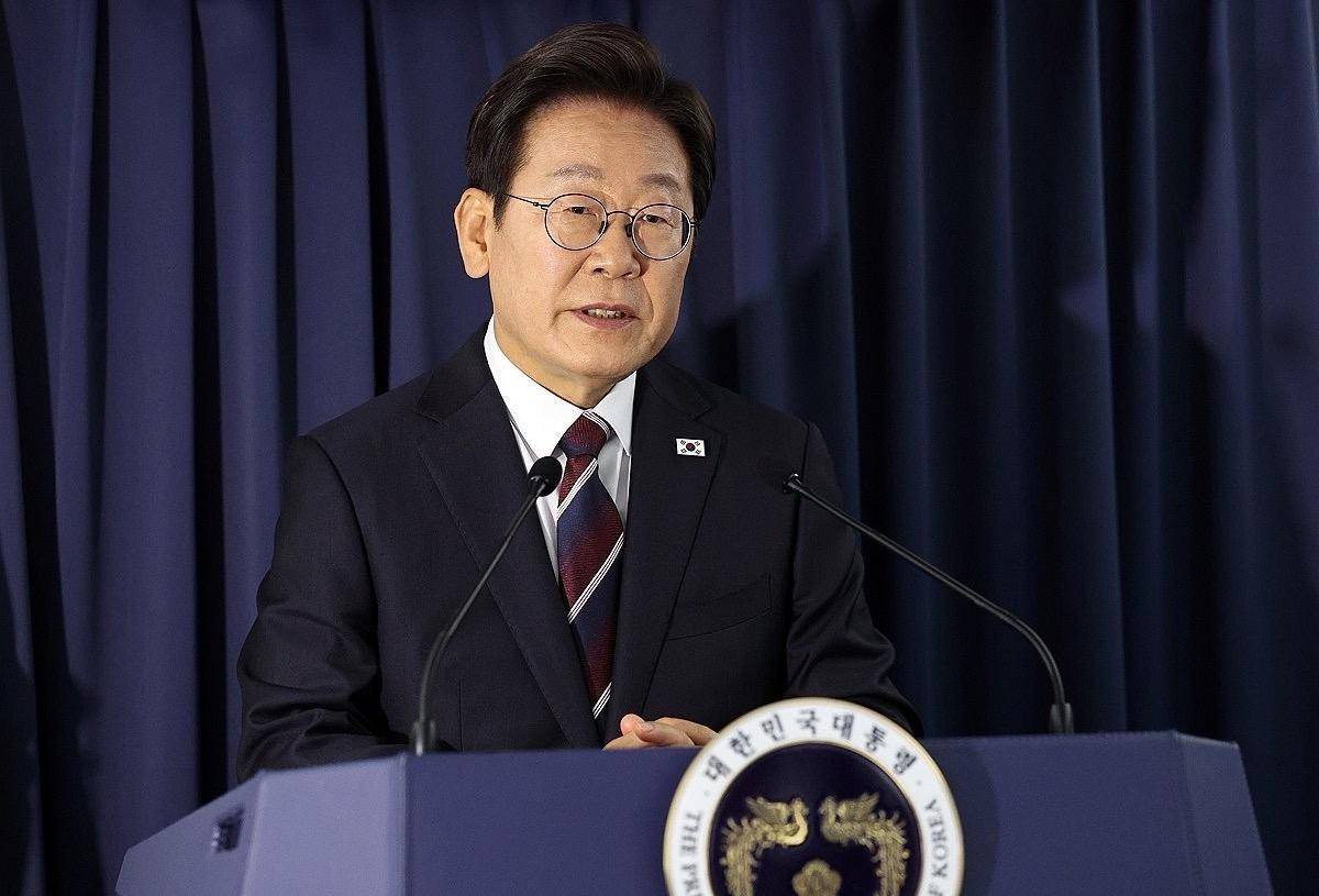 韩媒：韩国总统室证实韩美首脑会谈被取消，“美方提前请求谅解，因此不构成外交失礼”