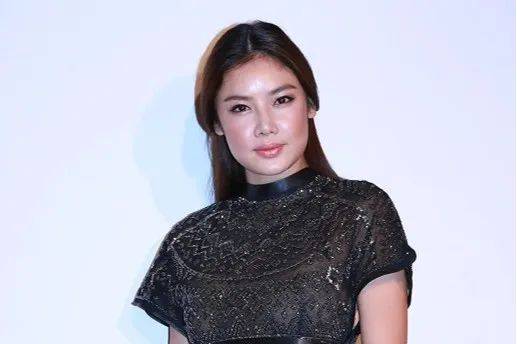 知名女演员宣布:不会再结婚