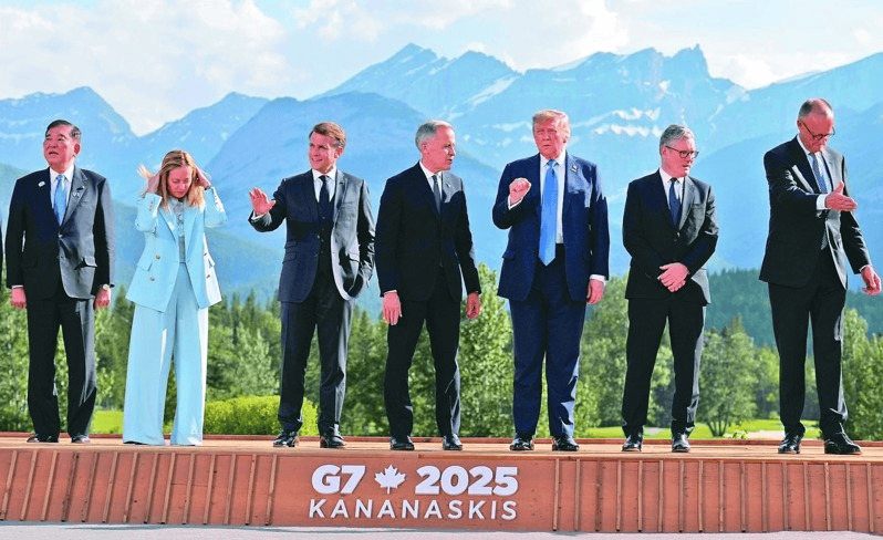 7国谈崩!特朗普中途离场,美盟友乱作一团,中方的警告封死涉华议题