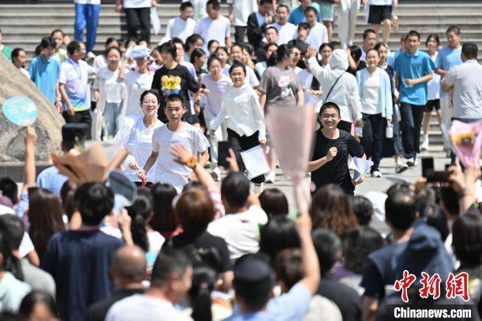 山西省2025年初三年级学业水平考试结束