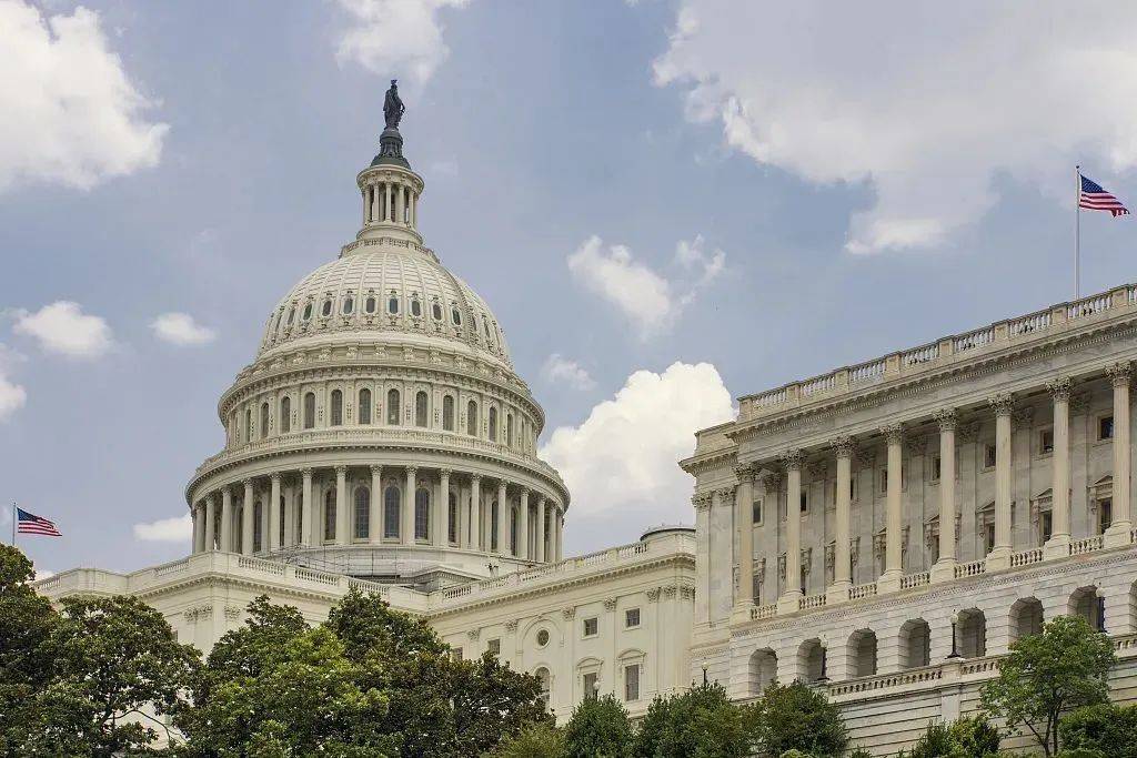 51比50,副总统万斯投下关键1票!美国参议院通过“大而美”法案,并提交众议院