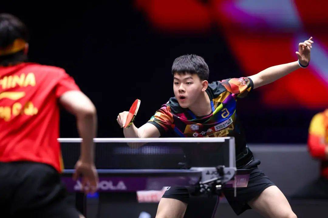 王楚钦胜高承睿，孙颖莎将战陈熠，“栋曼”首战告捷 | WTT美国大满贯赛