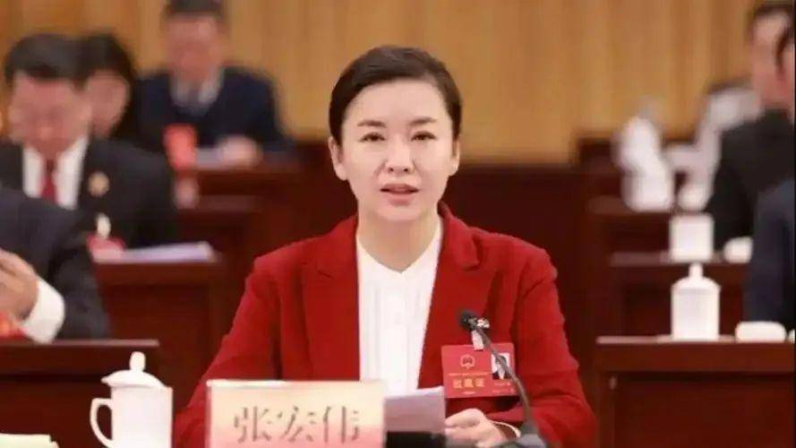 张宏伟跨省履新河南信阳市委书记，此前担任枣庄市委书记