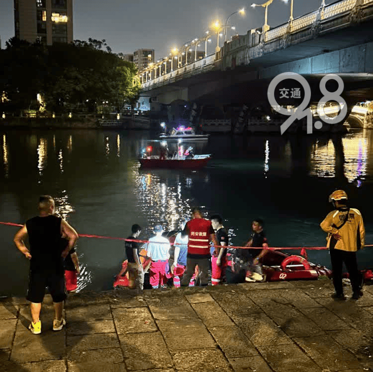 夫妻吵架,他一气之下跳河,已确认遇难