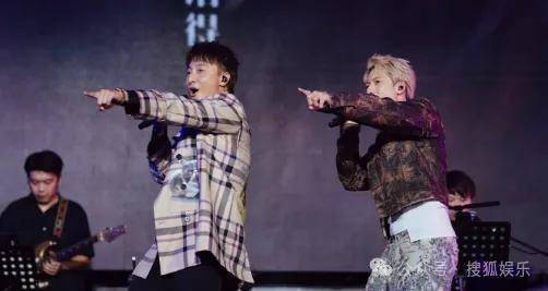 调侃“接受不了生女儿”被骂好几天,他自曝差点因此家庭破裂......