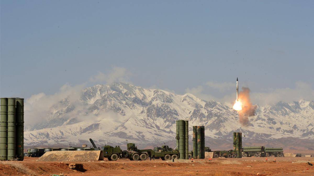 就离谱!中国“基洛”服役20年回娘家,遇到刚入列的新“基洛”?