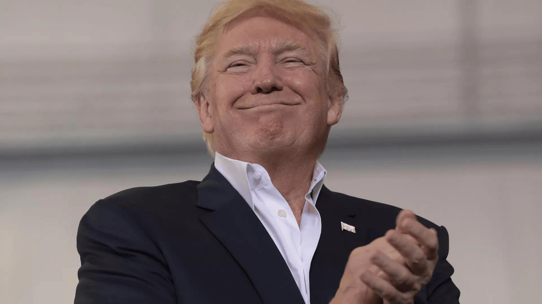 特朗普心腹如愿见到普京,当面“逼宫”俄方,8月8日必须停火?