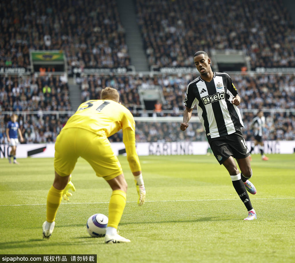 Here We Go！塞斯科将加盟，利物浦神锋达协议