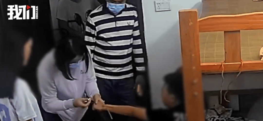 凌晨家长不在家孩子被抽血?湛江当地回应:属实,根据上级要求,合法合规;家长:抽血几日后孩子仍头晕;当地卫健局已介入