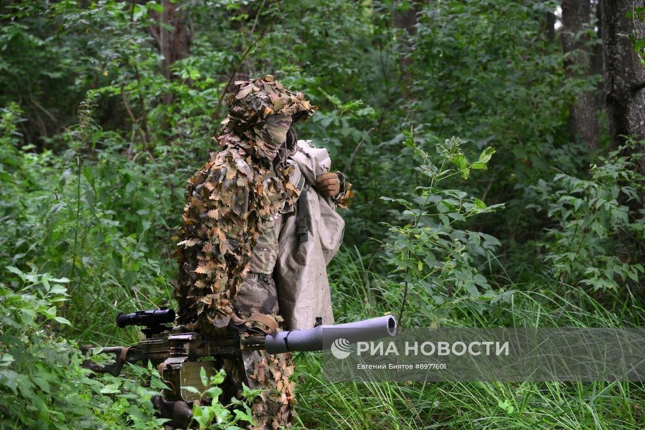 枭龙将吊打苏-35?第二个乌克兰惊现,俄军少将:高加索再打一场