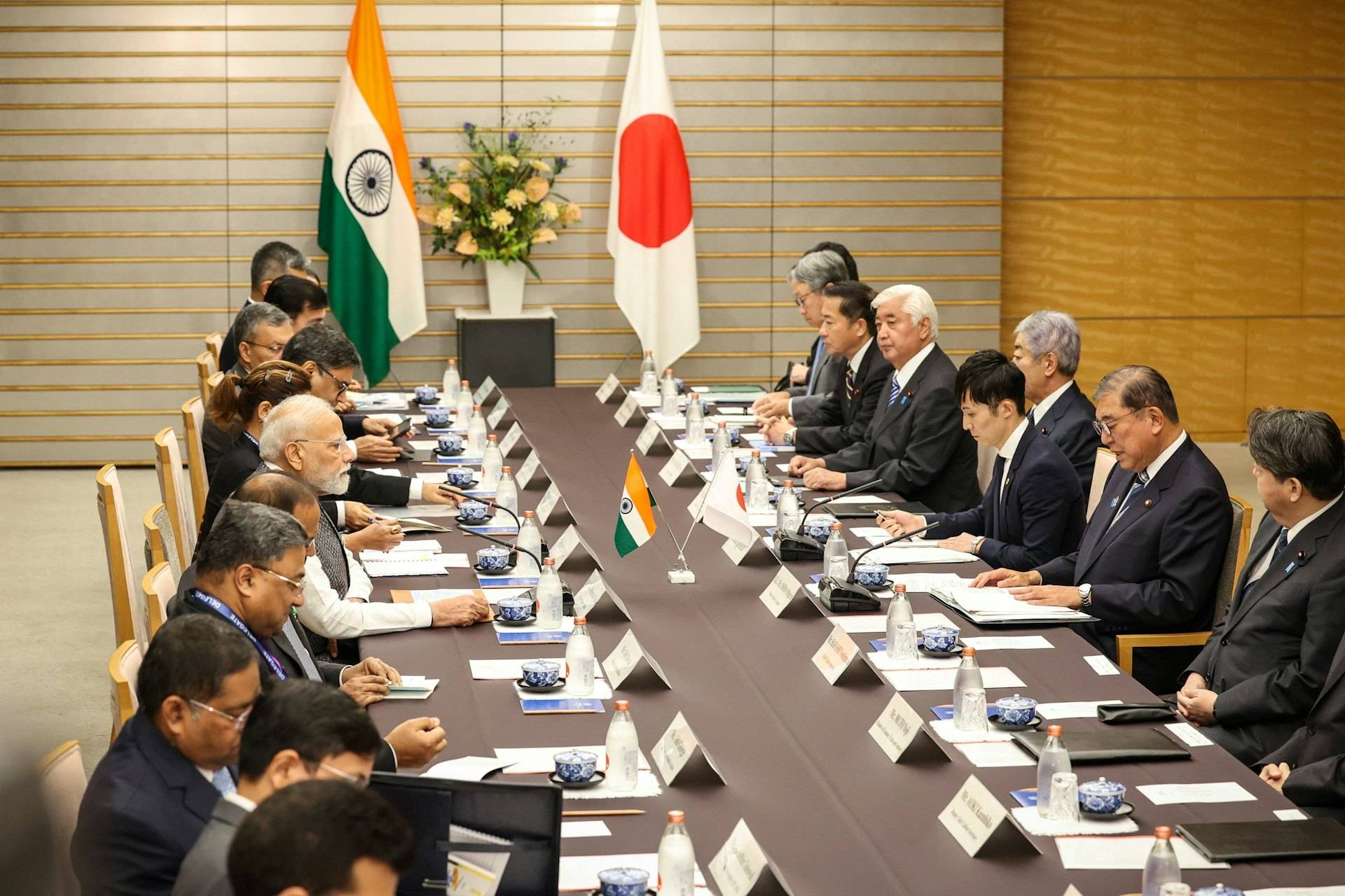 上合峰会前夕,日本送上10万亿日元大礼,莫迪最新表态突出四个字,让东京当局心寒