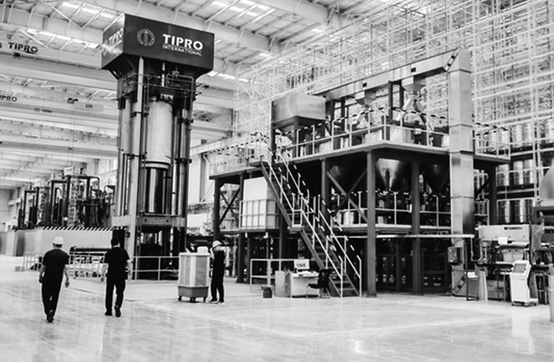 凝聚力量护航项目发展