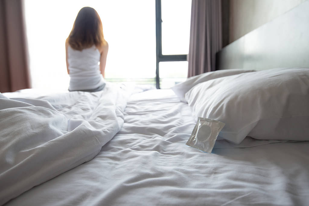 崔丽丽穿被性侵时衣服出庭,为实名抵抗羞耻文化点赞