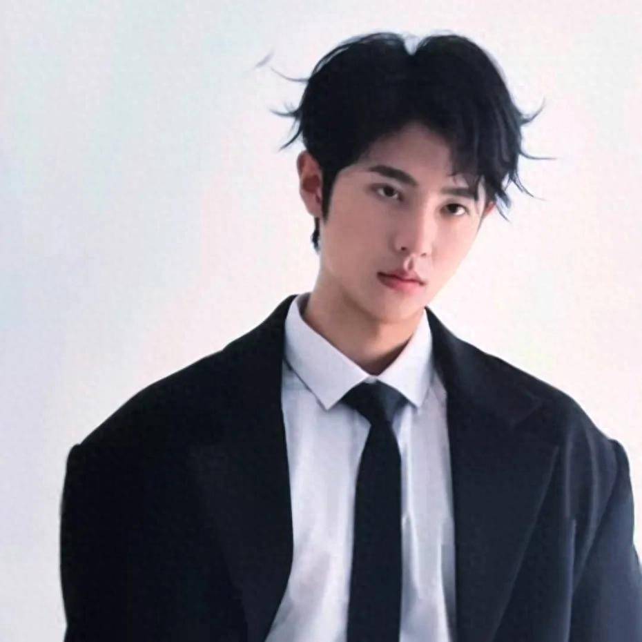 吻戏超出自己的接受范围！19岁短剧男演员为擅自离组道歉